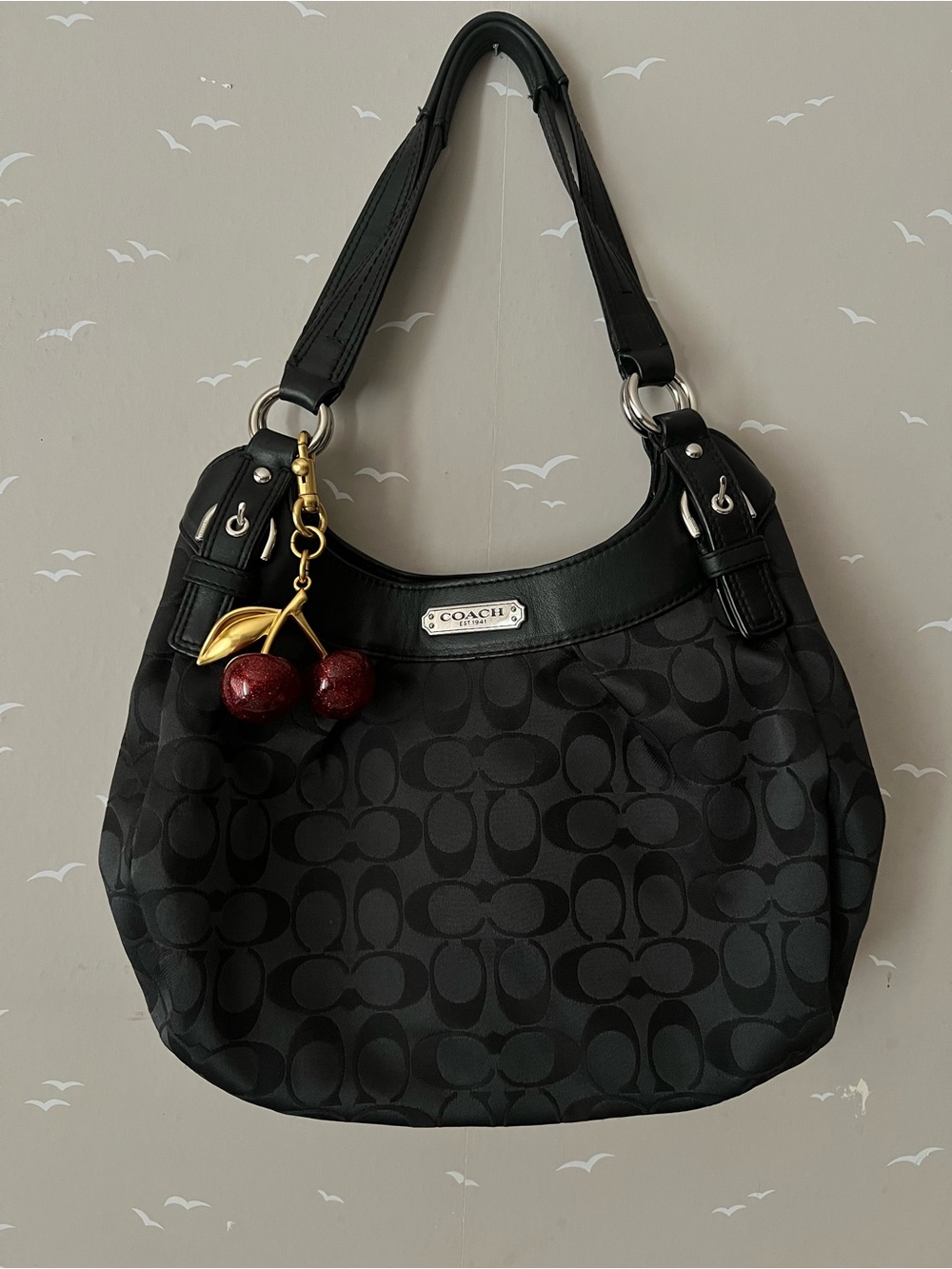 Coach Vintage Hobo Shoulder Bag Black